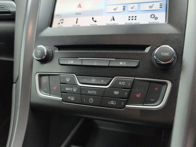 2025 Ford Mondeo