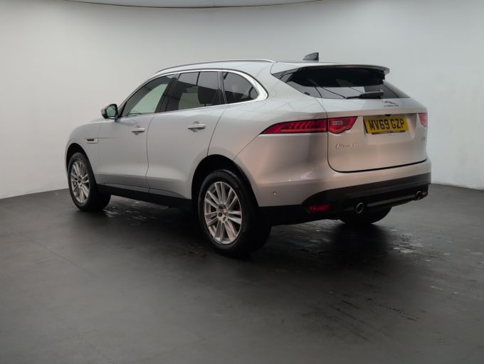 2025 Jaguar F-pace