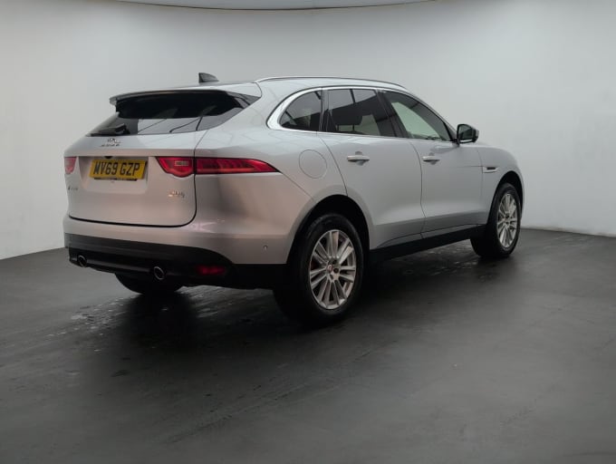 2025 Jaguar F-pace