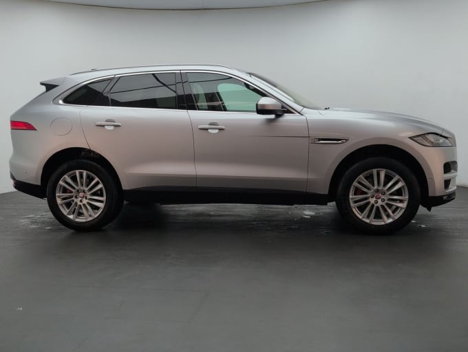 2025 Jaguar F-pace