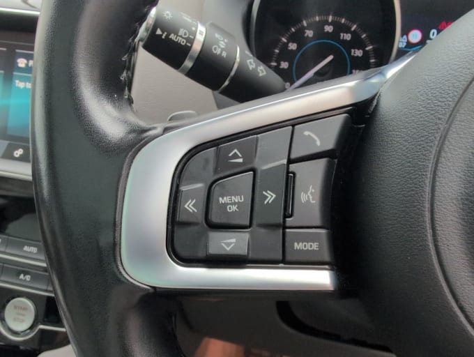 2025 Jaguar F-pace