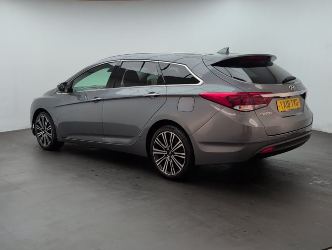 2025 Hyundai I40
