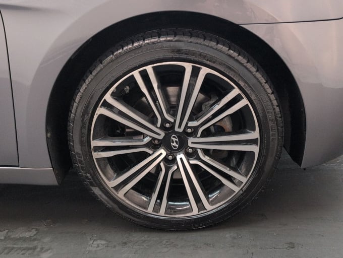 2025 Hyundai I40
