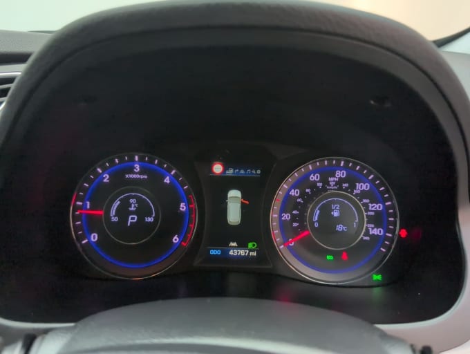2025 Hyundai I40