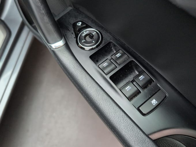 2025 Hyundai I40