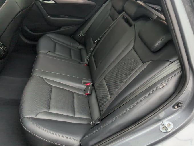 2025 Hyundai I40