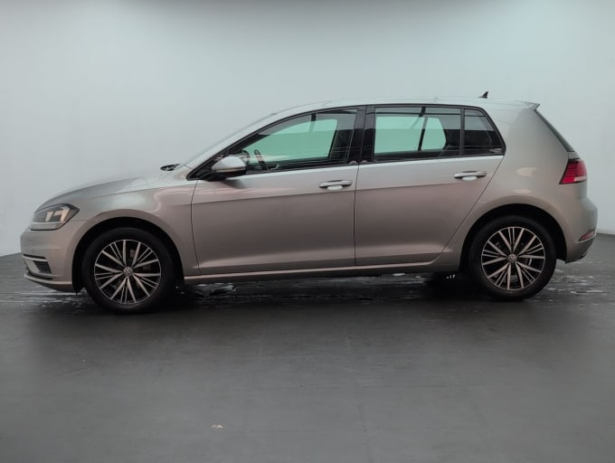 2025 Volkswagen Golf