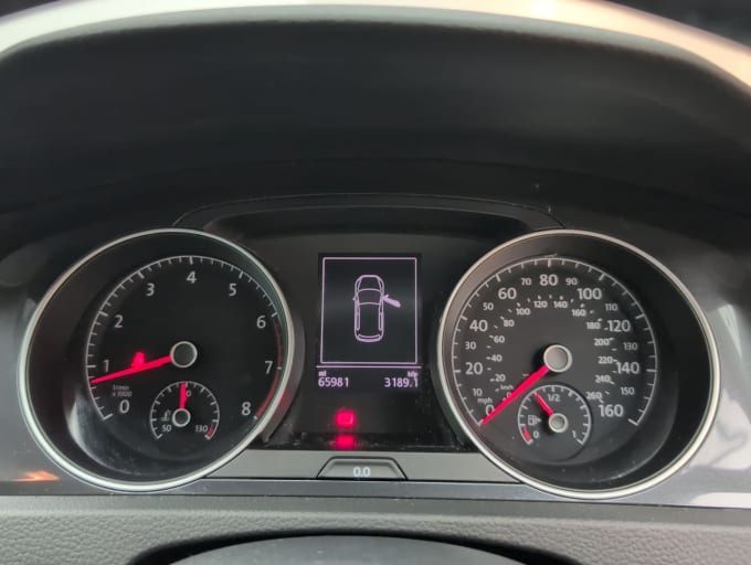 2025 Volkswagen Golf