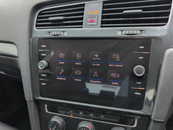 2025 Volkswagen Golf