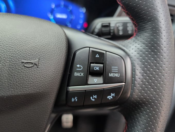 2025 Ford Kuga