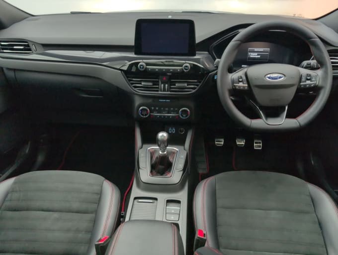 2025 Ford Kuga