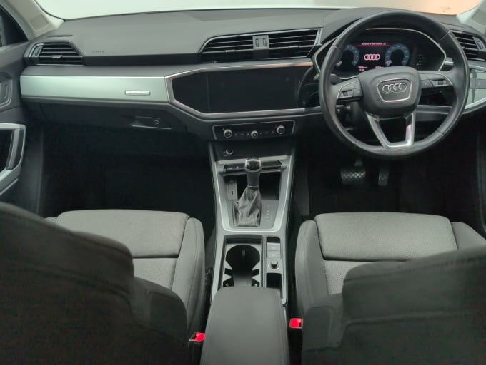 2025 Audi Q3