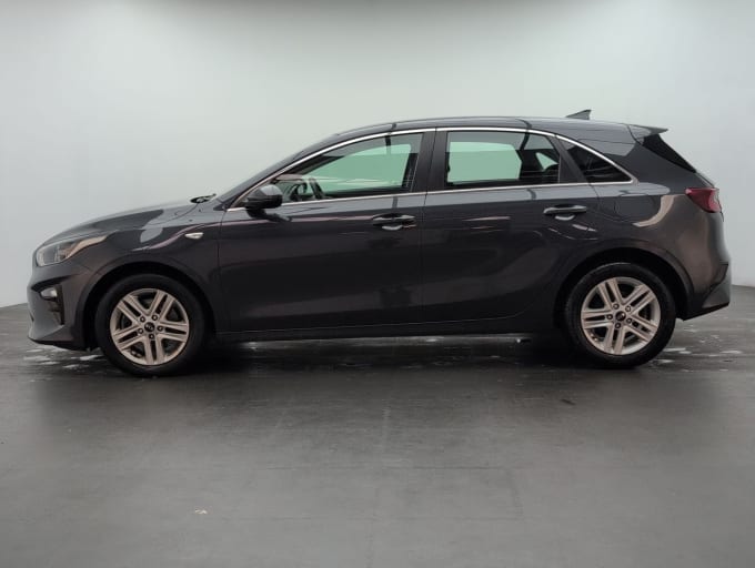 2025 Kia Ceed