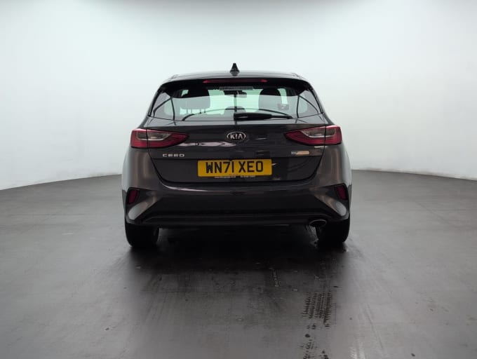 2025 Kia Ceed