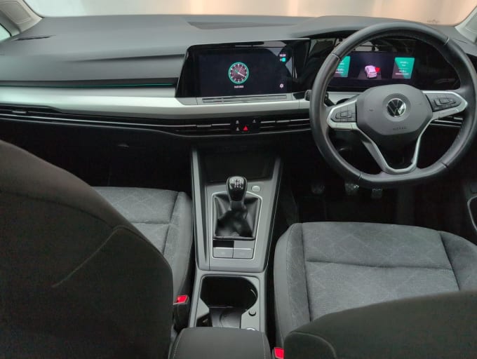 2025 Volkswagen Golf
