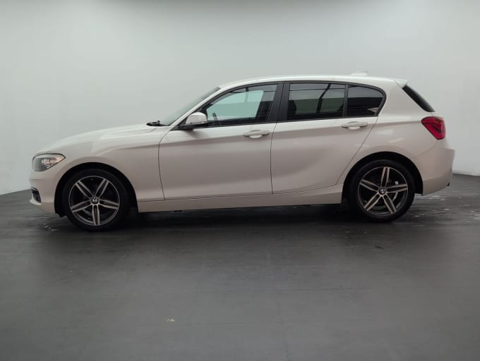 2025 BMW 1 Series