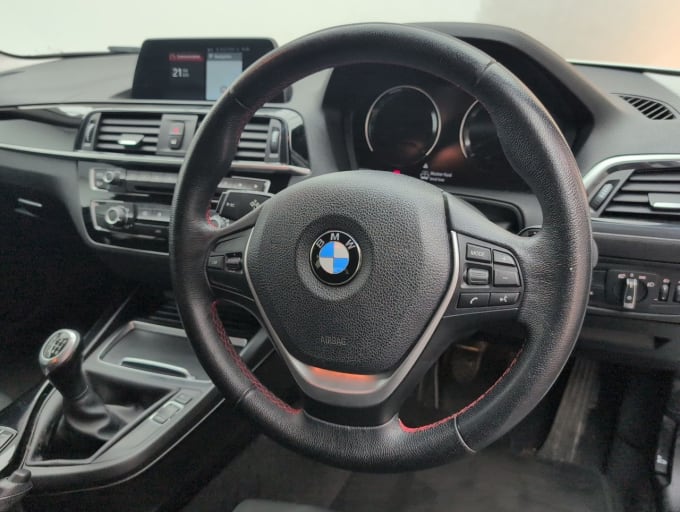 2025 BMW 1 Series