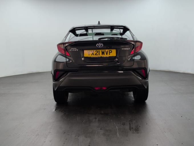 2025 Toyota C-hr