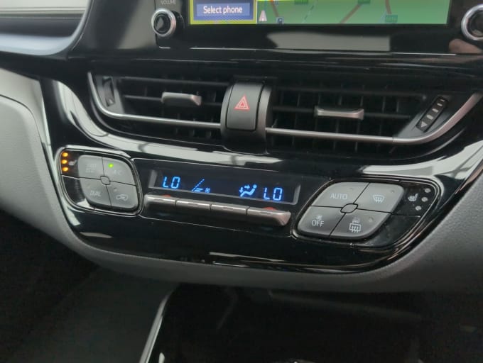 2025 Toyota C-hr