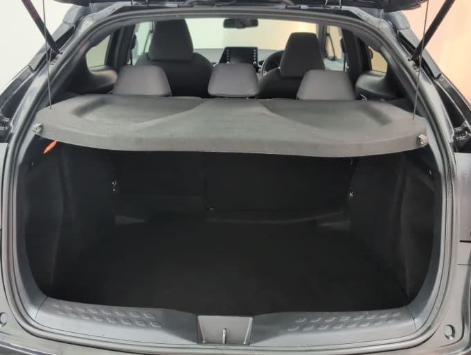 2025 Toyota C-hr