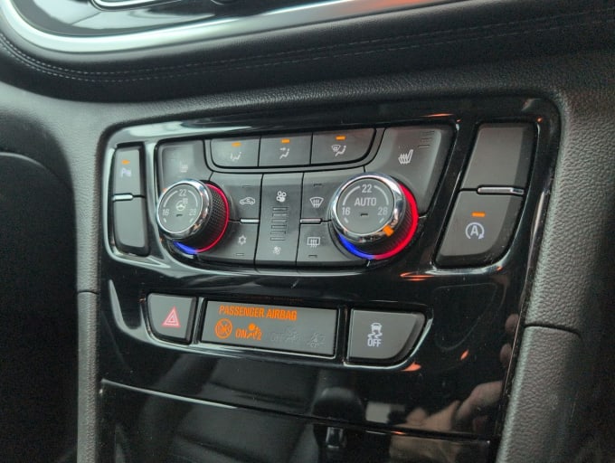 2025 Vauxhall Mokka X