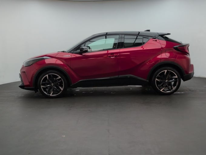 2025 Toyota C-hr