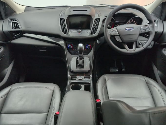 2025 Ford Kuga