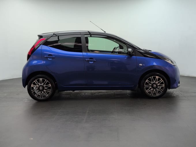 2025 Toyota Aygo