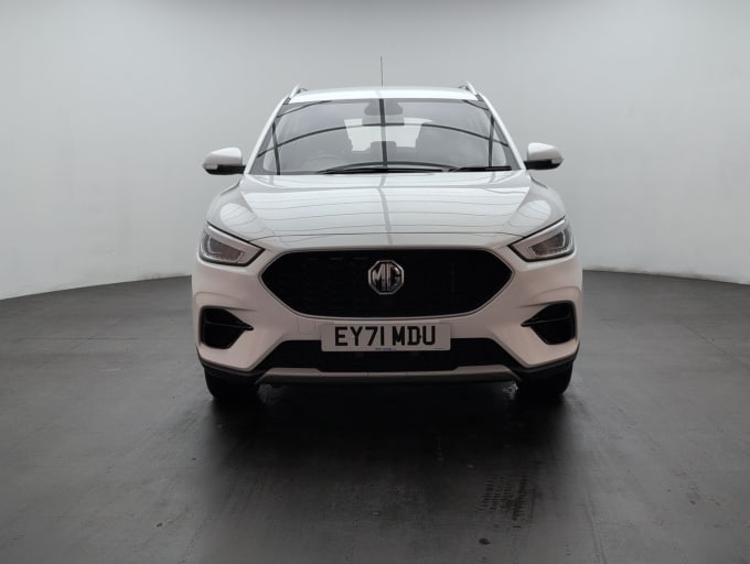 2025 Mg Mg Zs