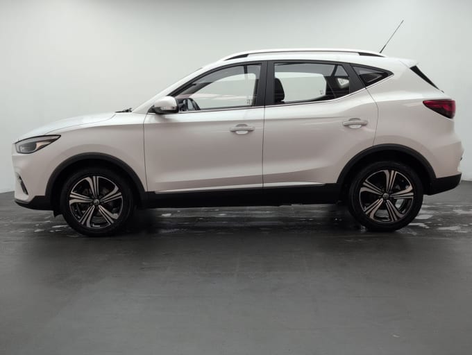 2025 Mg Mg Zs