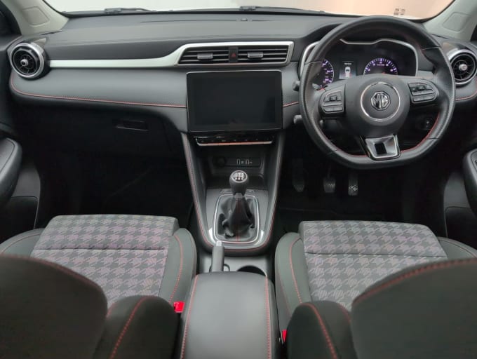 2025 Mg Mg Zs