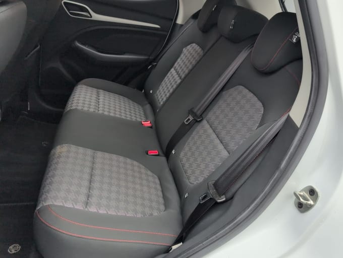 2025 Mg Mg Zs
