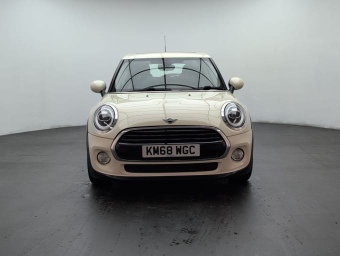 2025 Mini Hatch