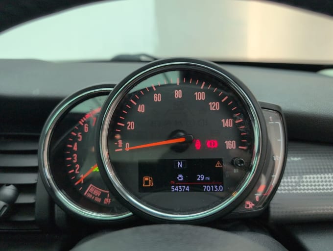 2025 Mini Hatch