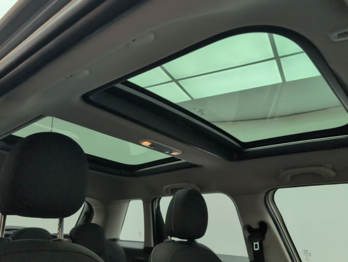 2025 Mini Hatch