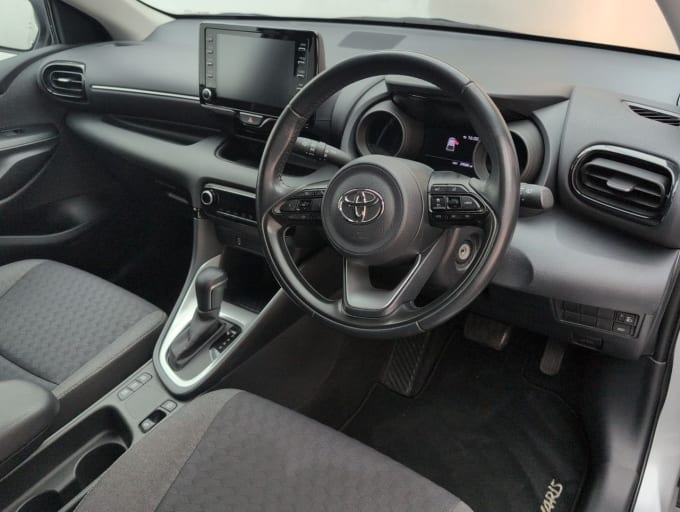 2025 Toyota Yaris