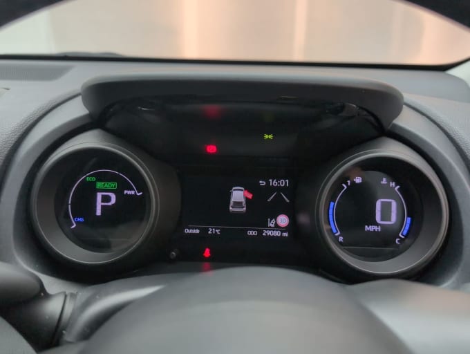 2025 Toyota Yaris