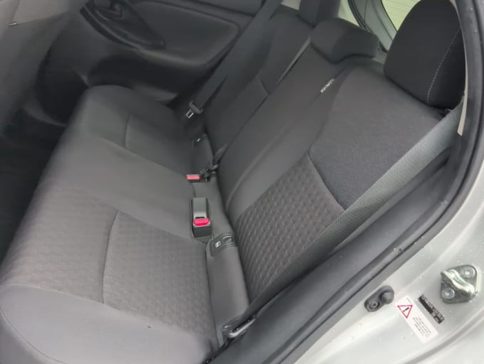 2025 Toyota Yaris