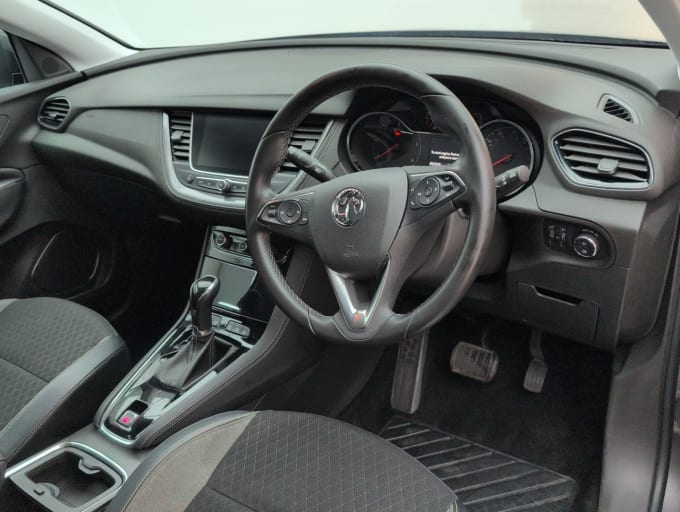 2025 Vauxhall Grandland X