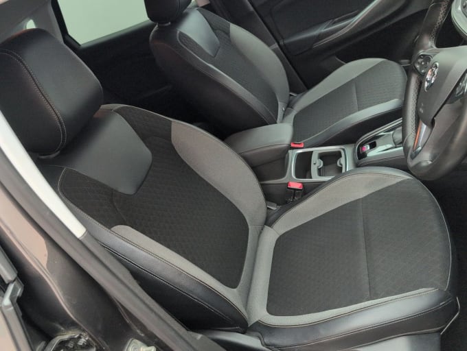 2025 Vauxhall Grandland X