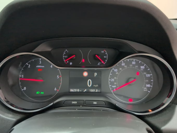 2025 Vauxhall Grandland X