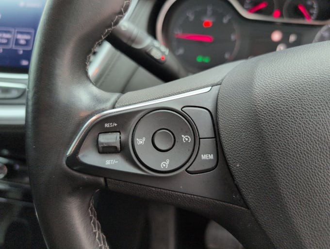 2025 Vauxhall Grandland X
