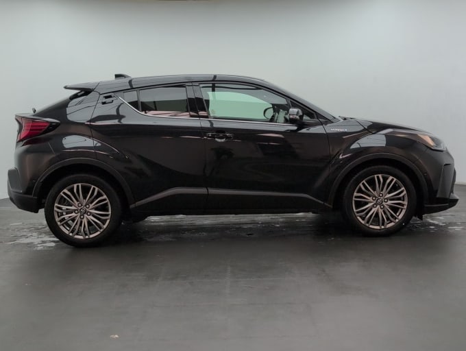 2025 Toyota C-hr