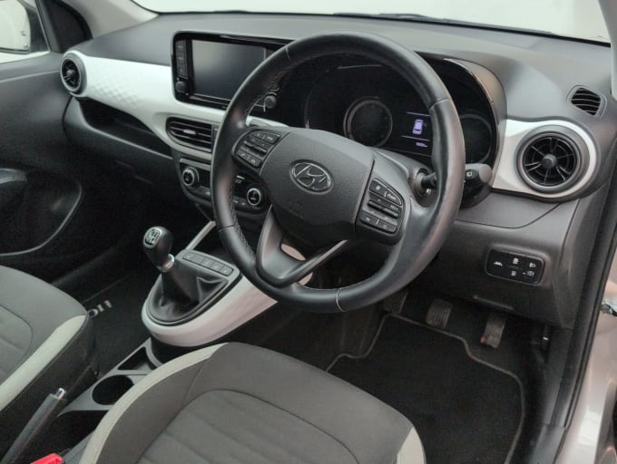 2025 Hyundai I10