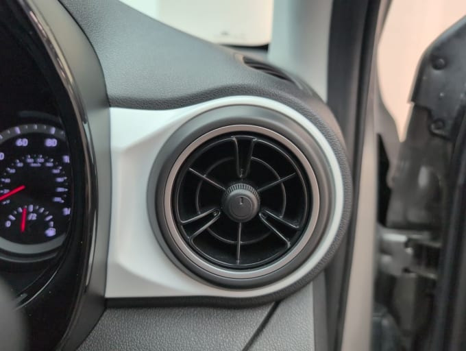 2025 Hyundai I10