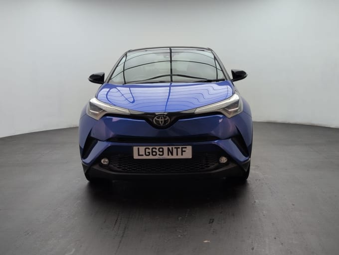 2025 Toyota C-hr