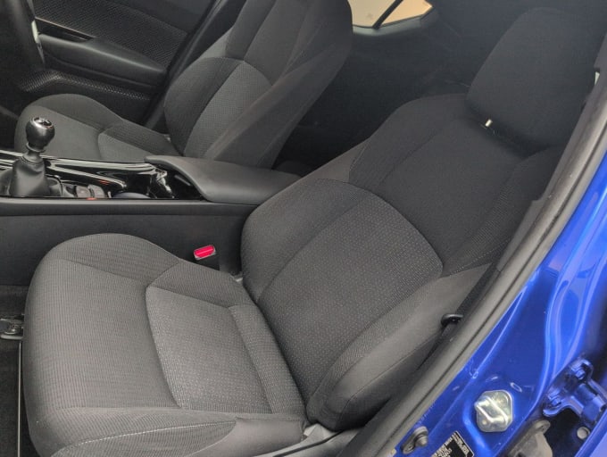 2025 Toyota C-hr