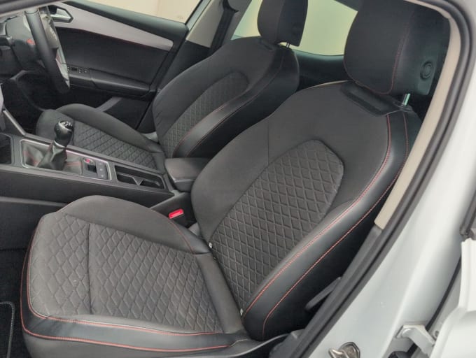2025 Seat Leon