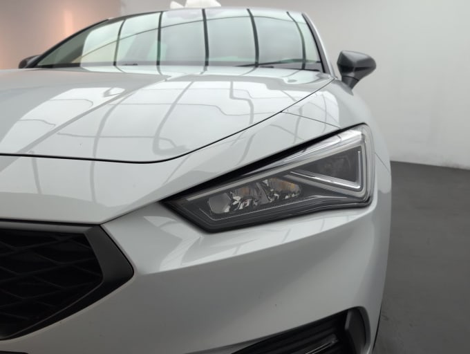 2025 Seat Leon