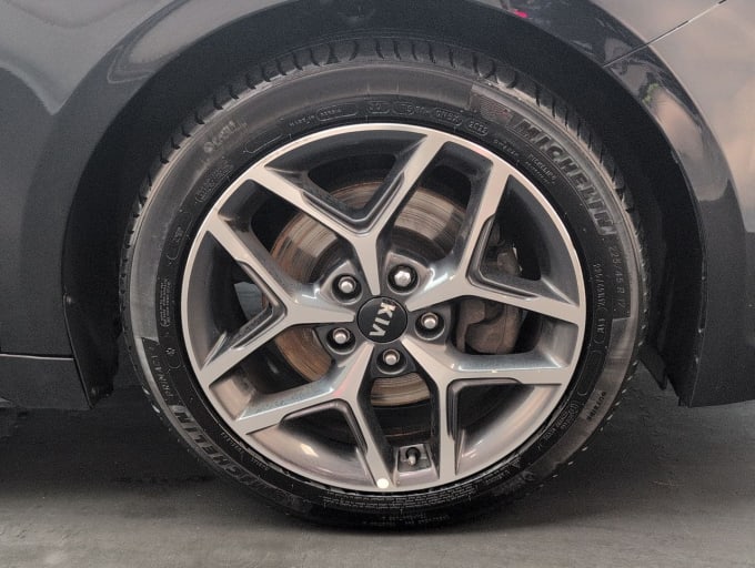 2025 Kia Proceed